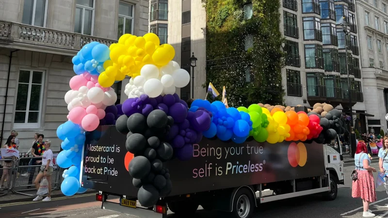 Matercard london pride float balloons